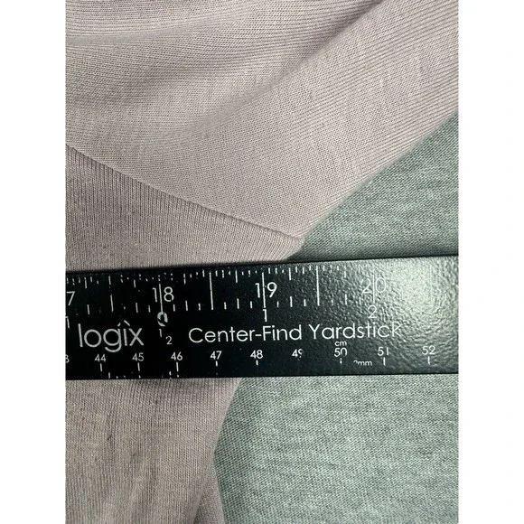 Gaiam Medium Women's Pink Lavender Lotus Zipper Sweatshirt Top - Picture 5 of 6